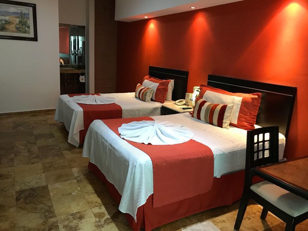 Hotel Empresarial Paraíso エクステリア 写真